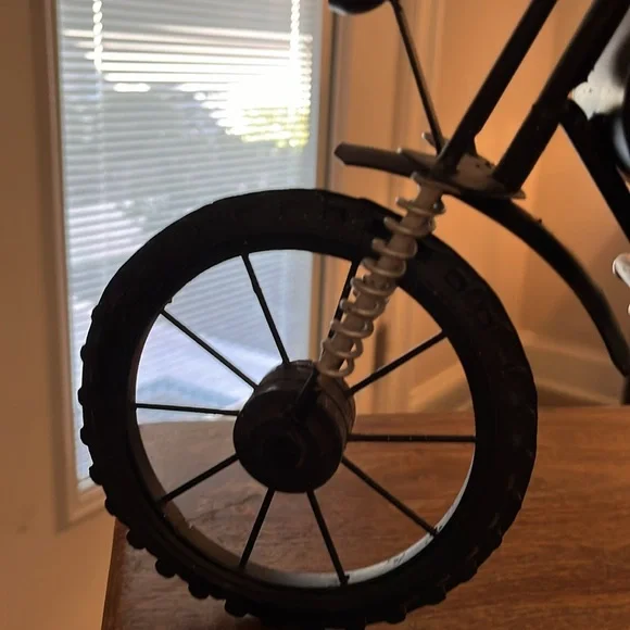 Vintage motorcycle - Picture 3 of 3